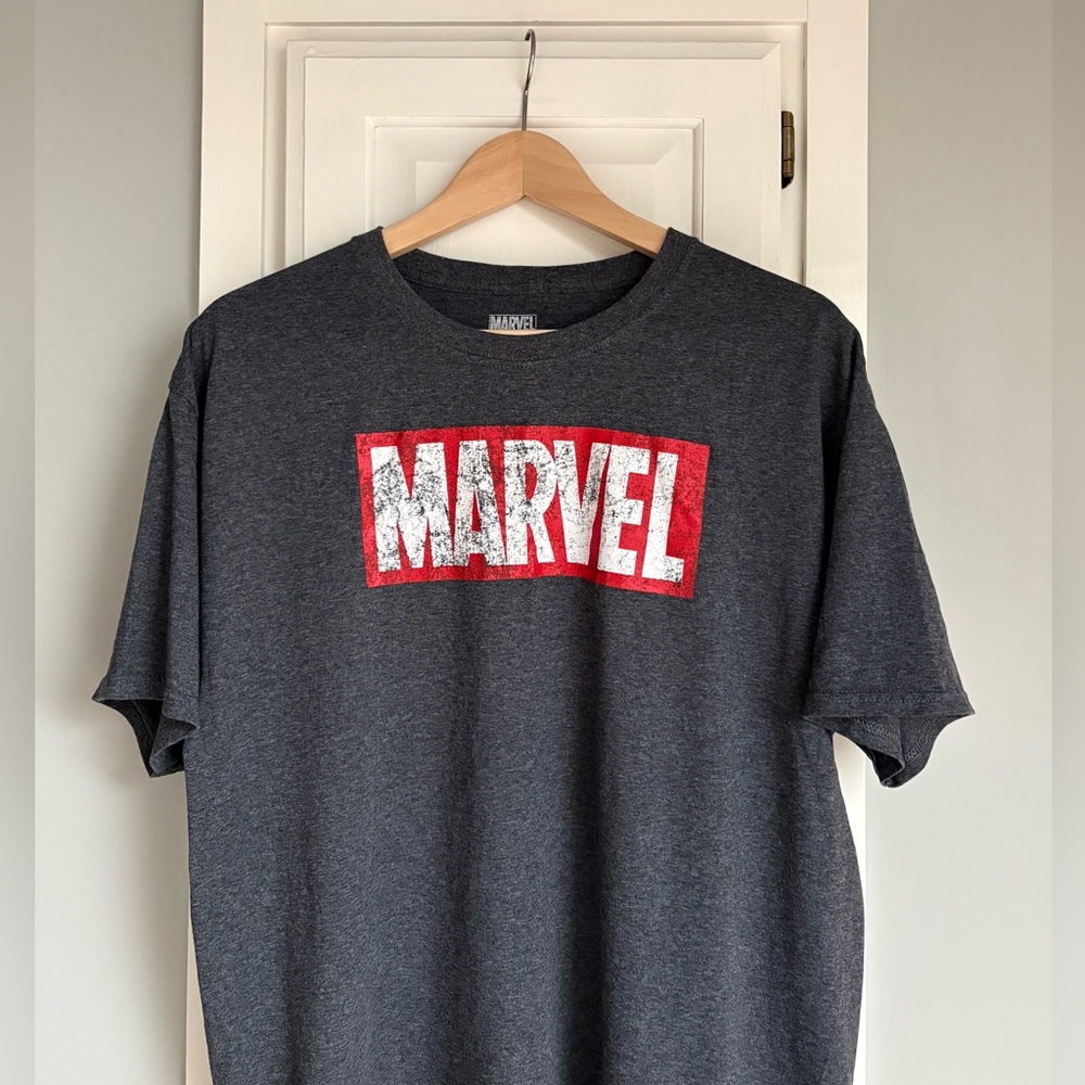 Marvel || Distressed Marvel Logo Tee